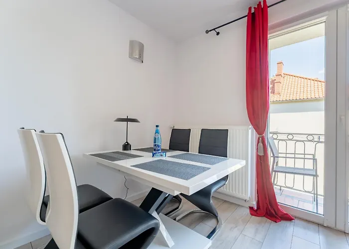 Apartament Zielonomi - Osobna Kuchnia, Miejsce Na Samochod - By Spaceapart