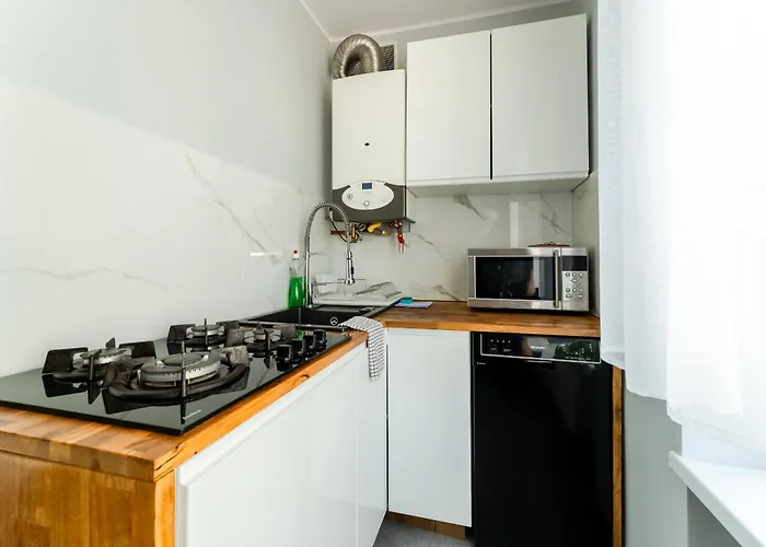 Zielonomi - Osobna Kuchnia, Miejsce Na Samochod - By Spaceapart *