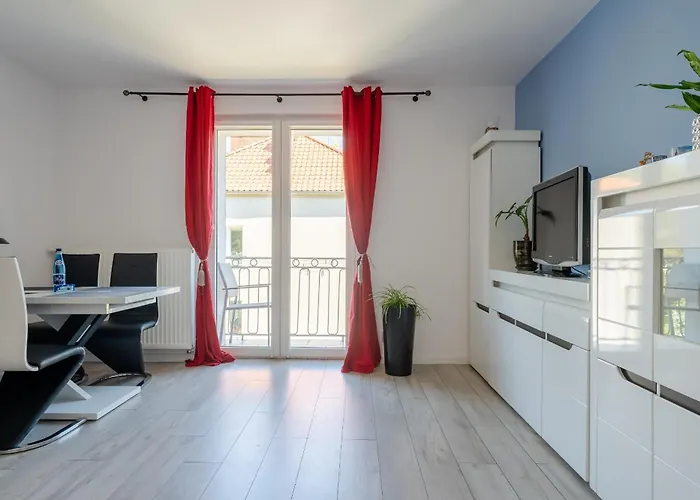 Zielonomi - Osobna Kuchnia, Miejsce Na Samochod - By Spaceapart